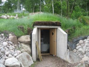 Here it is installed in the ground. The disadvantage is that it is often not sufficiently high temperature for composting.